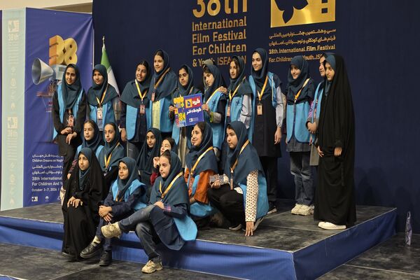 سی‌وهشتمین جشنواره فیلم کودک و نوجوان از قاب خاطره‌ها