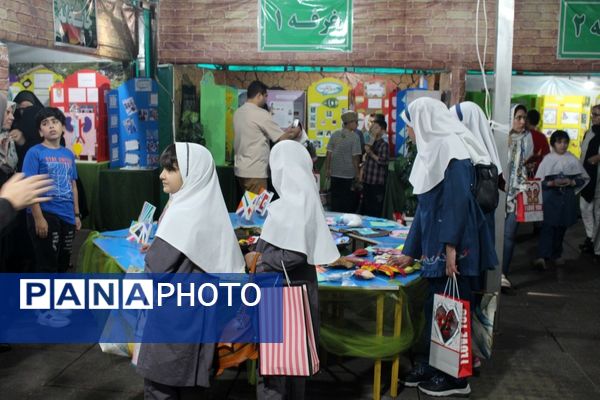 مراسم اختتامیه جشنواره جابر بن حیان در منطقه ۵ 