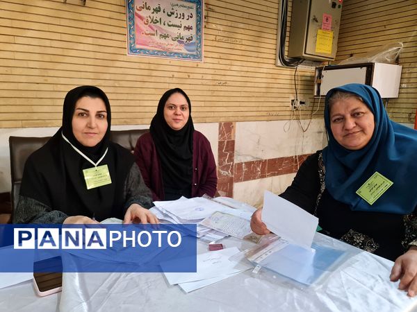 مسابقات دومینو دانش‌آموزی