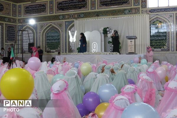 آغاز مسیر نور؛ قاب‌هایی از جشن تکلیف دختران شهرستان بن