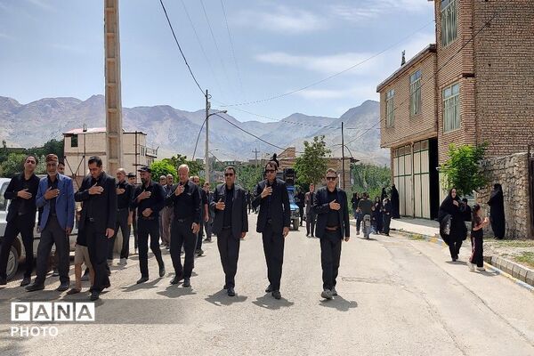 آیین باشکوه عزاداری امام حسین علیه السلام در روز عاشورای حسینی-۱