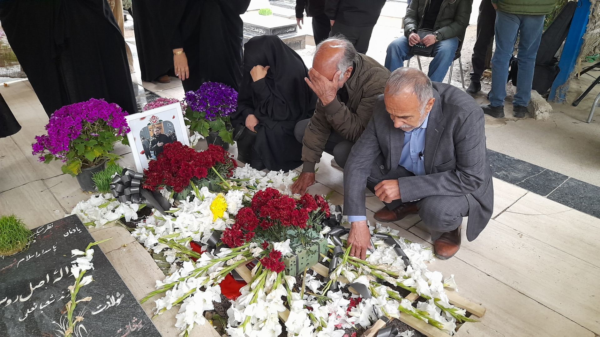 تشییع سردار محمدحسن شمس بر دستان مردم نظرآباد