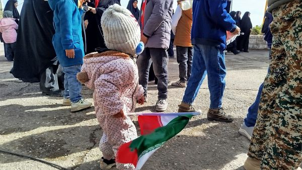 راهپیمایی پرشور ۲۲ بهمن در جلگه رخ 