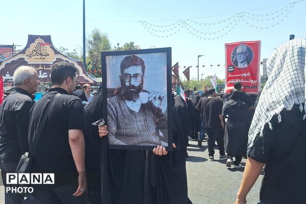 جاماندگان اربعین حسینی در مسیر قبله تهران
