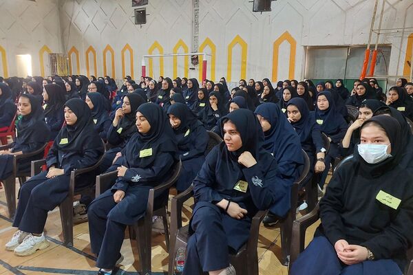 آیین افتتاحیه استانی مسابقات ورزشی درون مدرسه‌ای 