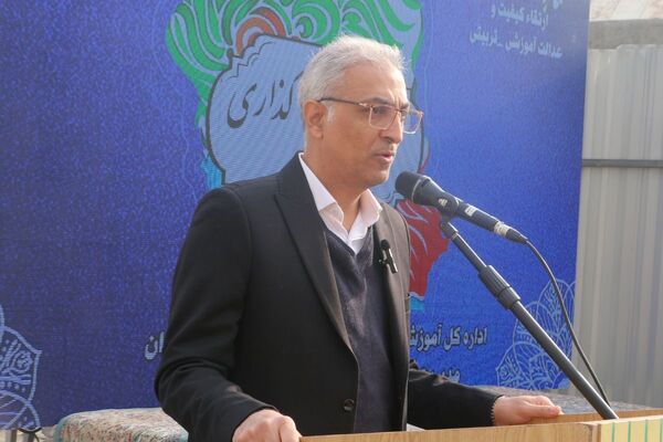خشتِ بنای مدرسه ۱۸ کلاسه در شهرری گذاشته شد