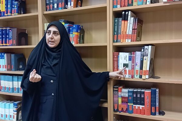 کتابخانه جوادالائمه میزبان دانش‌آموزان مدرسه دانش‌نیا شد