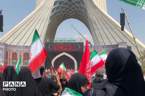 تهران؛ روایت بدرقه باشکوه یک ملت