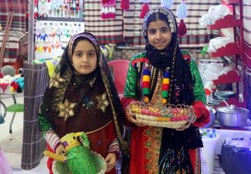 لامردون؛ فرصتی برای نمایش آداب و رسوم لامرد