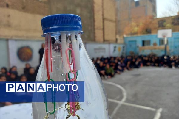 گرامیداشت روز آزمایشگاه در مدارس کهریزک 