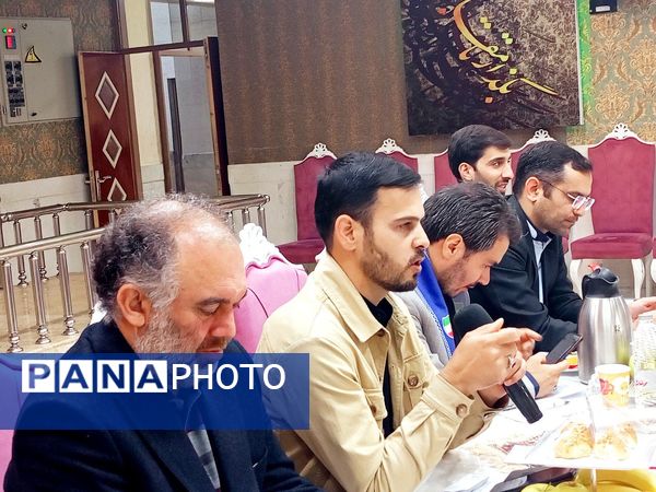 نشست هم‌اندیشی معاونان پرورشی و تربیت‌بدنی نواحی و مناطق استان خراسان رضوی