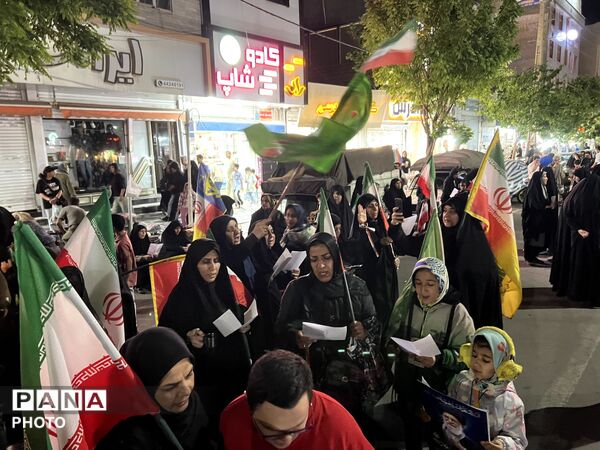تجمع و راهپیمایی پرشور مردم ساوجبلاغ 