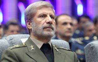 تمام تحرکات دشمن را رصد می‌کنیم و برای پاسخگویی قاطعانه آماده ‌هستیم‌