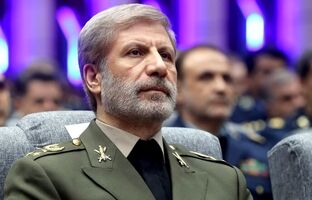 تمام تحرکات دشمن را رصد می‌کنیم و برای پاسخگویی قاطعانه آماده ‌هستیم‌