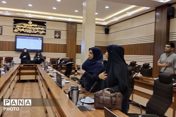 کارگاه بررسی نقش زیست بوم مدرسه در پیشگیری از آسیب‌‌های اجتماعی 
