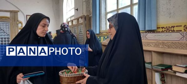 ویژه برنامه رهروان زینبی در آستان مقدس حضرت سیدان‌الکریمان 