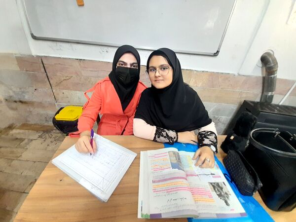 اجرای طرح مدام در دبیرستان دخترانه ریحانه