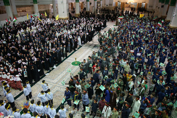 اجتماع دانش‌آموزی سربازان کوچک برای مقاومت در قم