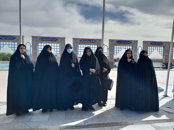 آیین نواختن زنگ سپاس معلم در دبیرستان دخترانه ارشاد تربت حیدریه 