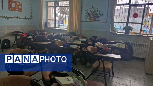 بیست و ششمین مانور سراسری زلزله در دبیرستان نمونه اندیشه کاشمر