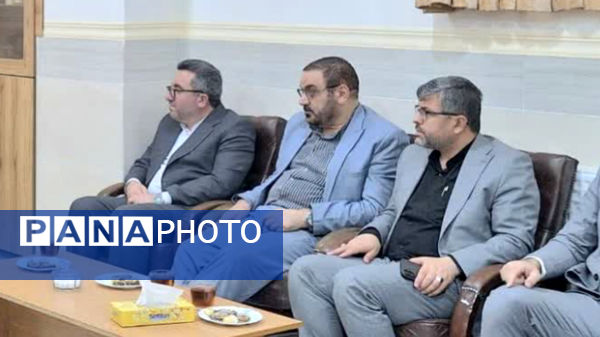 دیدار رئیس سازمان ثبت اسناد و املاک کشور با نماینده ولی‌فقیه در کهگیلویه و بویراحمد 