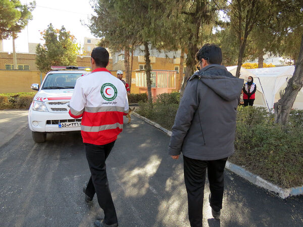 برگزاری مانور زلزله در هنرستان محمودیه شهرستان بجنورد 
