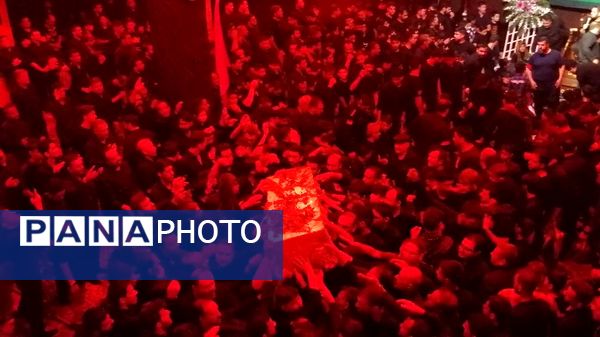 تشییع شهید مدافع امنیت همزمان با روز ملی حجاب در نیشابور