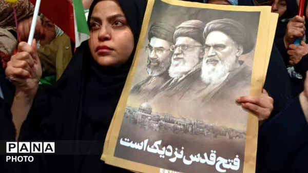پنجاه شب میدان داری وحدت و همبستگی