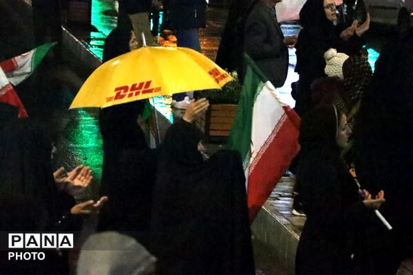 صدای قدم های باران، هنگامه ای متفاوت در مسجد جامع 