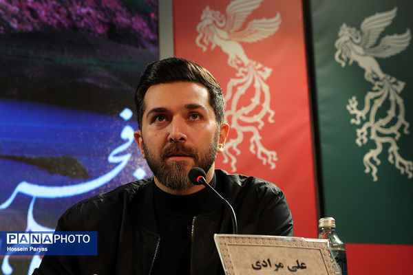 نشست نقد و بررسی فیلم «حال خوب زن» در چهل و چهارمین جشنواره ملی فیلم فجر