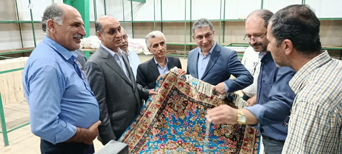 بازید استاندار گیلان از شرکت ابریشم صومعه‌سرا
