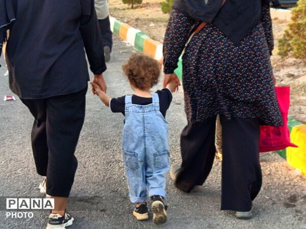 کوچک‌ترین زائران در مسیر دلدادگی