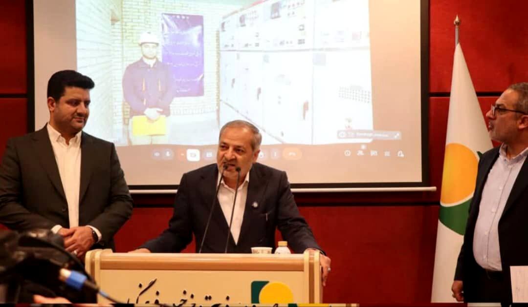 افتتاح نیروگاه خورشیدی 10 مگاواتی صندوق ذخیره فرهنگیان توسط وزیر آموزش و پرورش