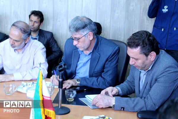 هم‌اندیشی مدیران مدارس و تشکل‌های دانش‌آموزی بجنورد