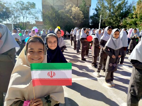 جشنواره روز جهانی کودک در دبستان شهید نجفی فدافن
