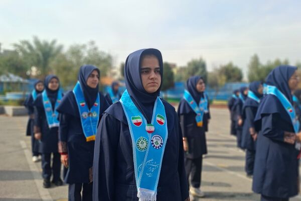 جلوه‌هایی از سرود همگانی مدرسه نمونه‌دولتی تمام ساحتی ارشاد قرچک