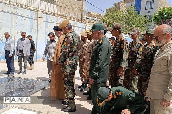 خرمشهرِ خدمت» در شهریار؛ مسئولان با لاله‌های گلزار پیمان بستند