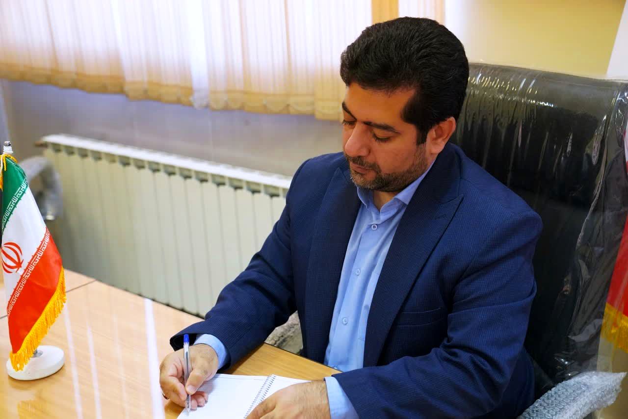 پیام مدیر سازمان دانش‌آموزی استان اصفهان به مناسبت اولین سالگرد شهادت آیت‌الله سیدابراهیم رئیسی و همراهان