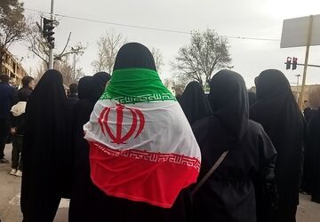 گفت و گویی با مردم ولایت مدار نیشابور در راهپیمایی ۲۲ بهمن 