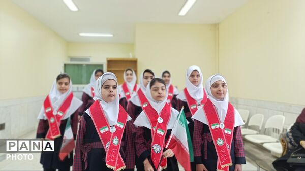 تجلیِ برنامه‌های پرورشی در میانهٔ شورِ پیشتازان