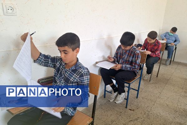 اولین دوره جشنواره رقابت‌های علمی و مهارتی سفیران سلامت ناحیه ۳ شیراز