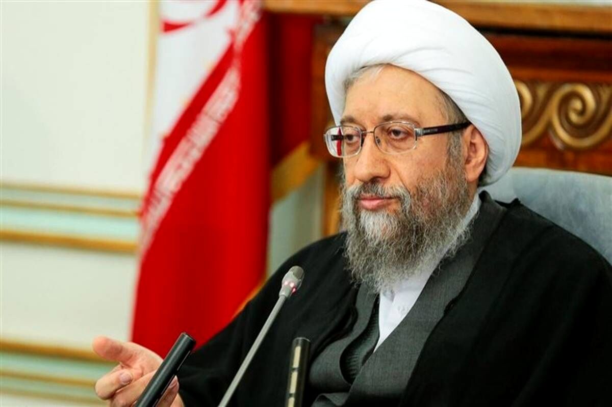 آملی‌لاریجانی: با حضور میدانی مردم بر دشمنان غلبه می‌کنیم