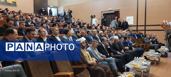 آیین تجلیل از معلمان نمونه خراسان شمالی 