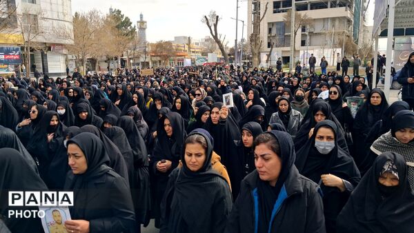 امروز شیروان در سوگ ۳شهید جنگ تحمیلی نشست