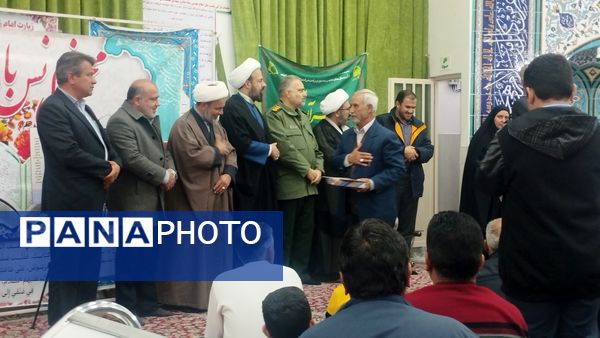 جلسه قرآنی در خلیل‌آباد 