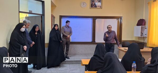 تداوم آموزش و توانمندسازی مراقبین سلامت مدارس در مشهد
