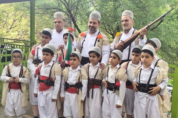 سلحشوری مردم کهگیلویه و بویراحمد، نماد غیرت و مقاومت ایرانی/ ابهت ابرقدرت جنایتکار با حماسه «برنو» درهم شکست