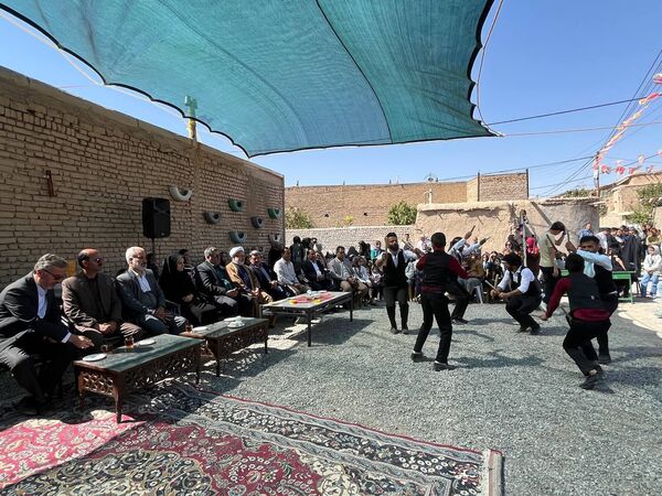 جشنواره گردشگری غذاهای بومی‌ _ محلی 