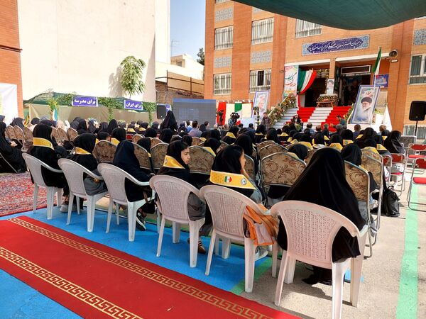 زنگ جوانه ها در مشهد به صدا در آمد