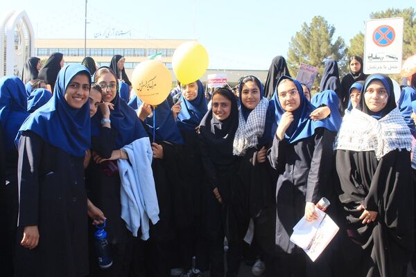 راهپیمایی 13 آبان در کرمان